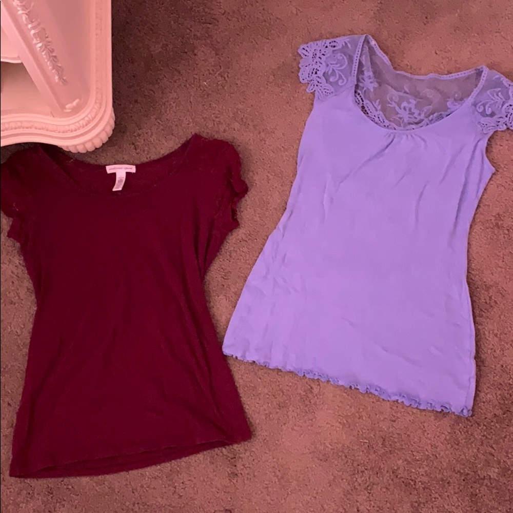 blue and red shirt